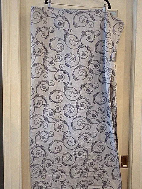 Egyptian Cotton Made In Italy Queen Reversible Blue Gray Scroll Flat Sheet