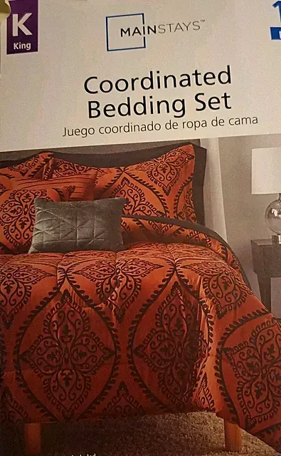 Mainstays King Red Black Medallion Floral Scroll Comforter Set Shams Pillows