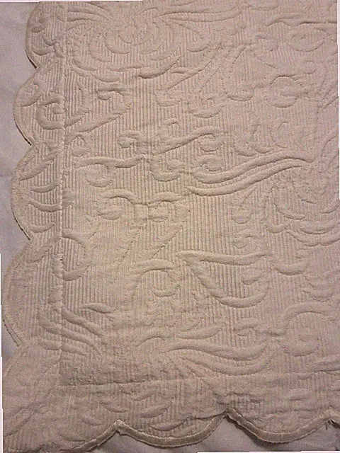 MATELASSE Shams STANDARD Scrolled Cream COTTON Columbine Cody Vintage PAIR