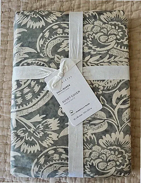 Pottery Barn ALESSANDRA SCROLL DUVET COVER Porcelain Blue Queen NEW with tags