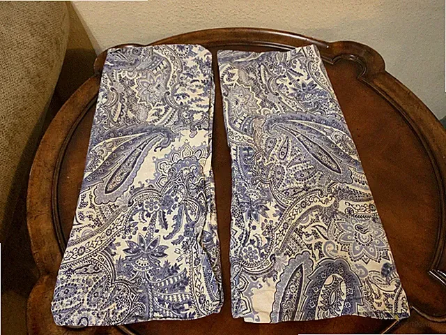 Ralph Lauren Bantry King Pillow Shams Set of 2 Blue Paisley Cotton Bahrain