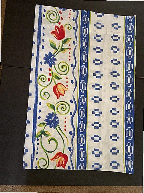 Westpoint Stevens Pair Floral Scroll Standard 50/50 Pillow Cases Primary Colors